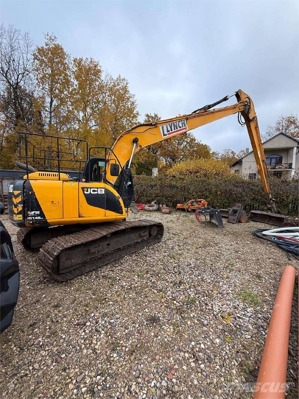 JCB JS145LR Верижен екскаватор