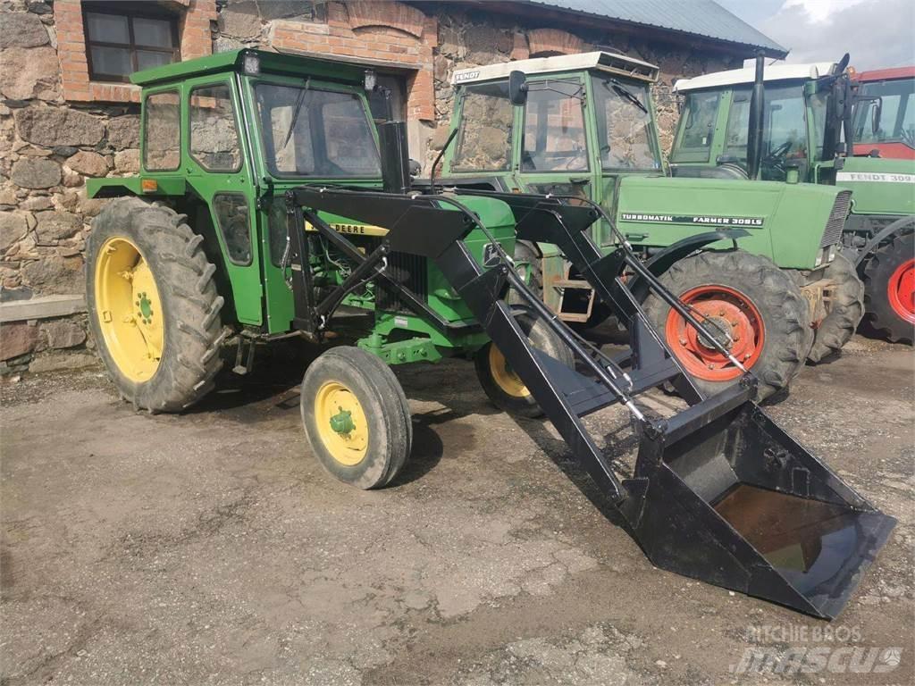 John Deere 2030 Трактори