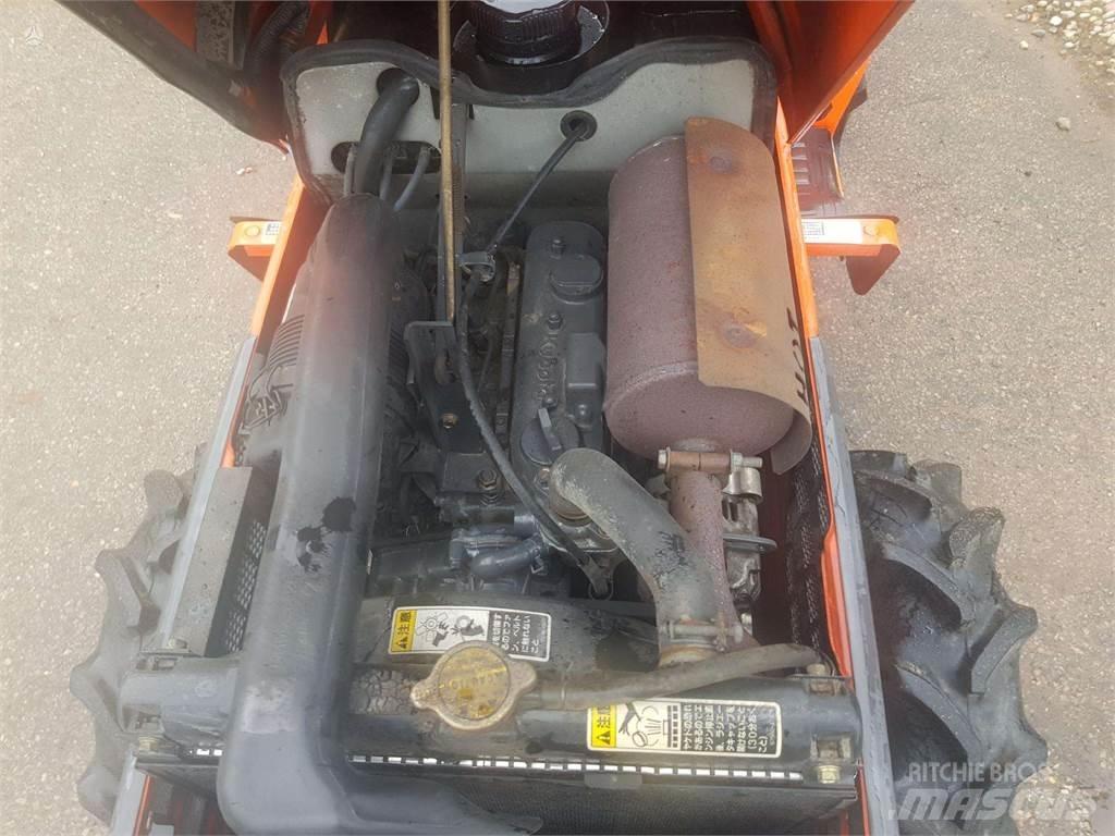 Kubota GB 18 Трактори