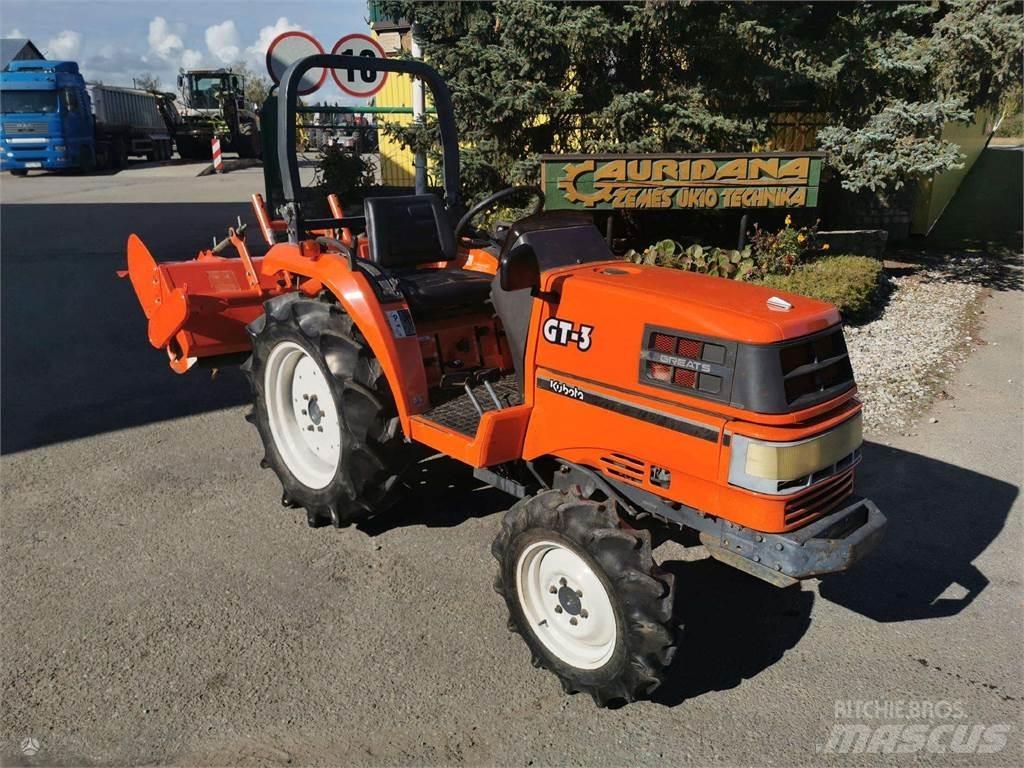 Kubota GT3 Трактори