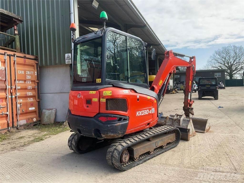 Kubota KX030-4 Мини екскаватори < 7 т
