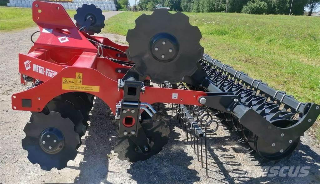 Metal-Fach U 740 Култиватори