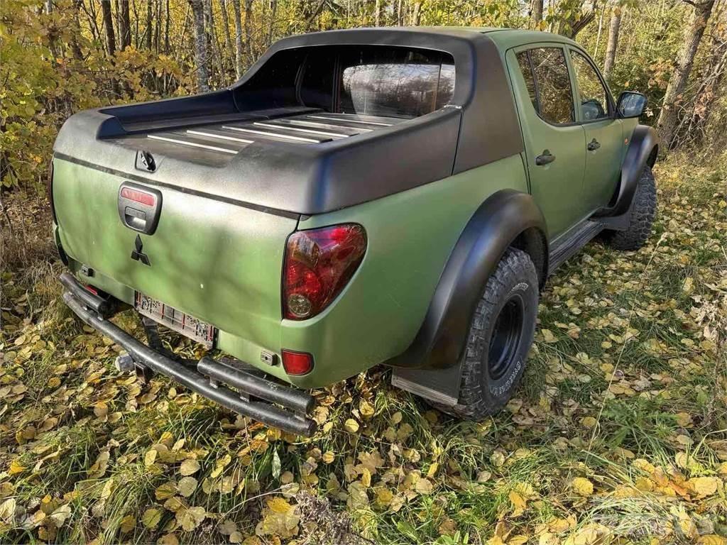Mitsubishi  Коли