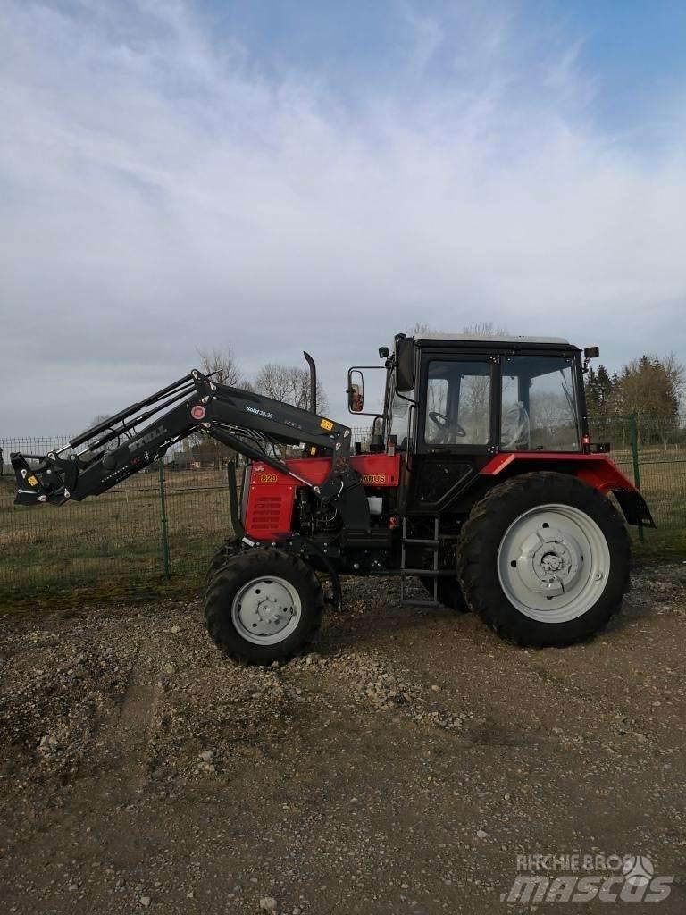 MTZ Belarus - 820 Трактори