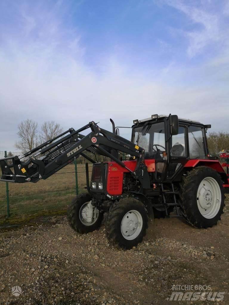 MTZ Belarus - 820 Трактори
