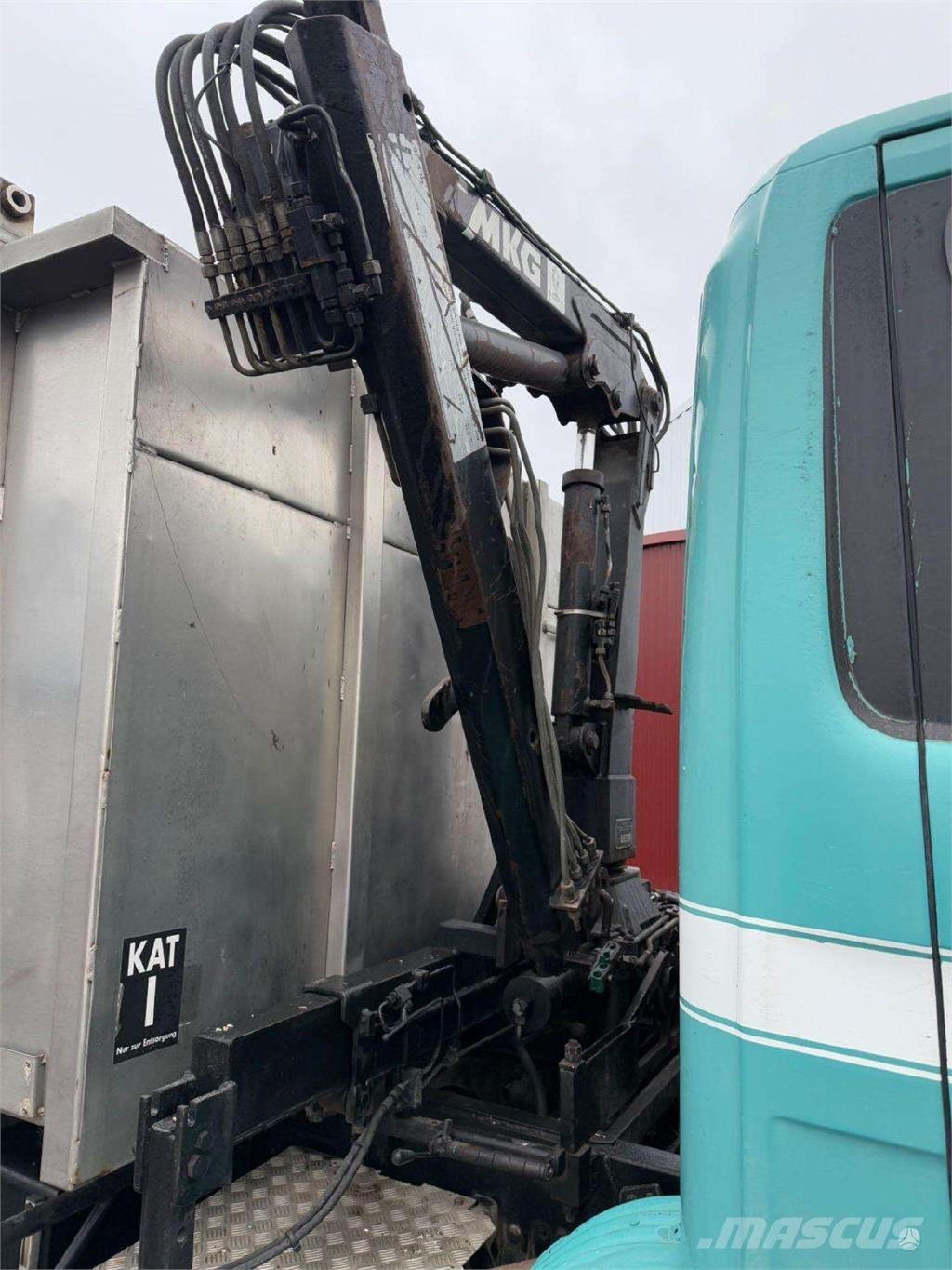 Scania 230 94D Самосвал