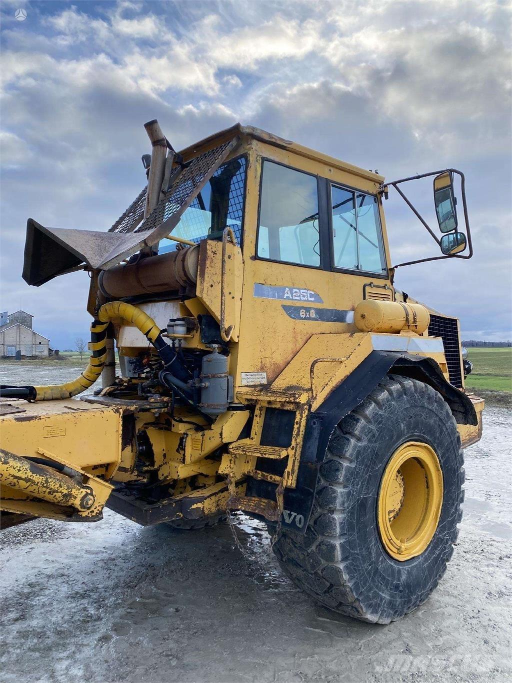 Volvo A25C , Nr.4 Дъмпери/моторни превозни средства
