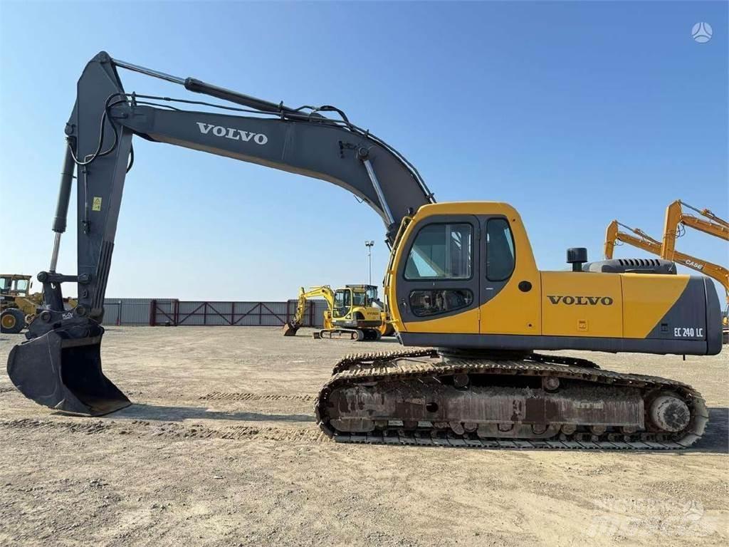 Volvo EC 240 LC Верижен екскаватор