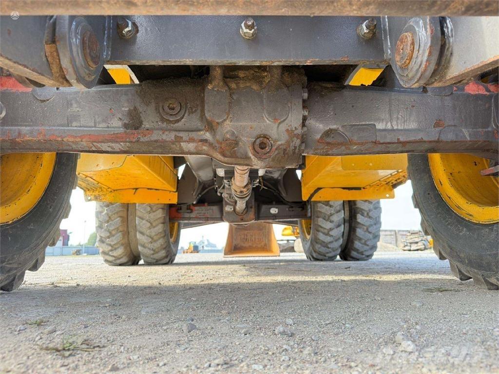 Volvo EW 140 B Колесни екскаватори