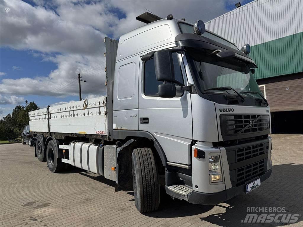 Volvo FM 440 6x2 Бордови