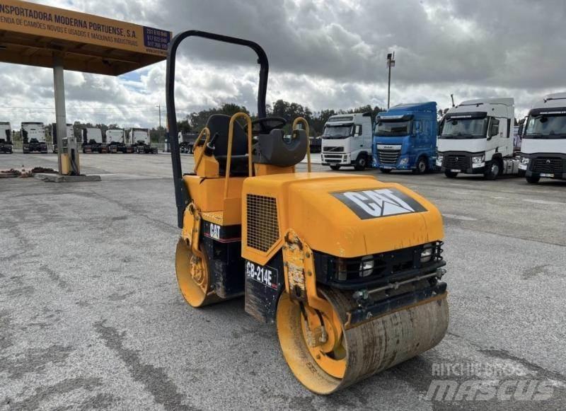 CAT CB214E Уплътнители за почва
