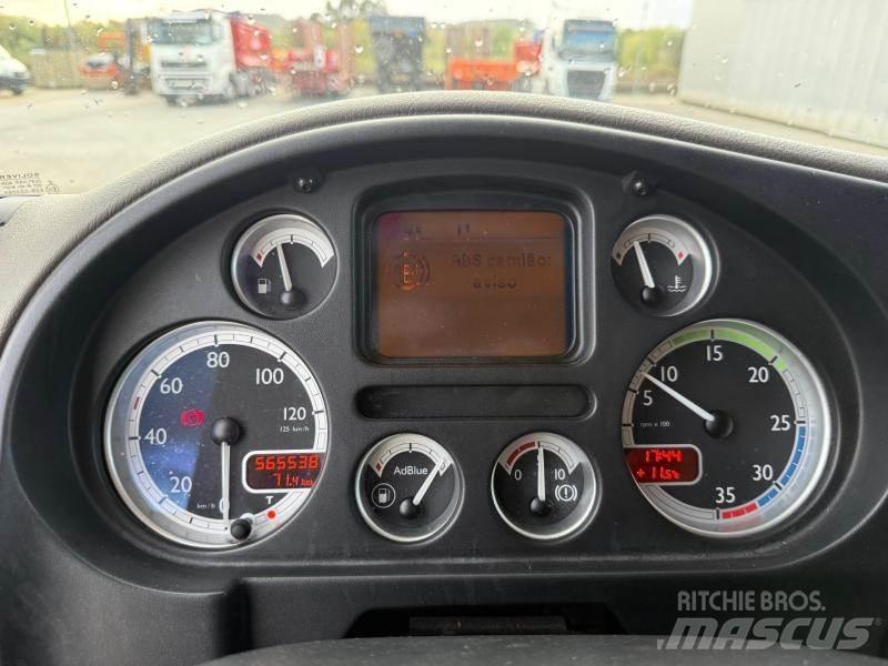DAF LF 220 Брезентови камиони

