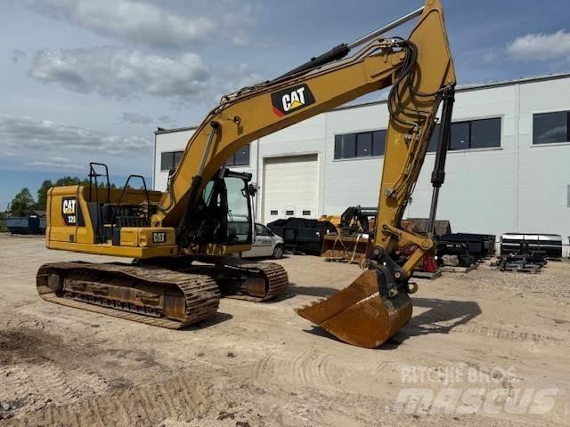 CAT 320 Верижен екскаватор