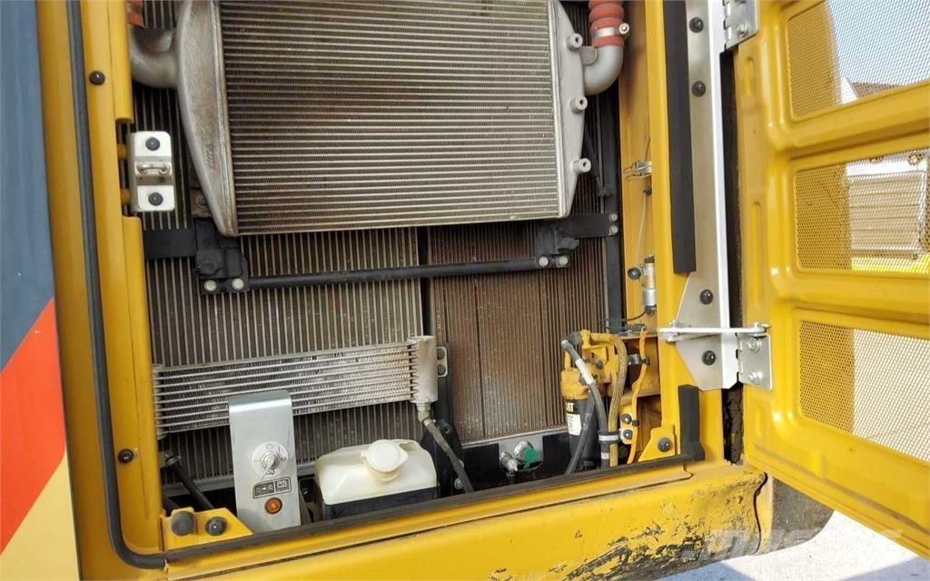 CAT 330F LN OQ80 Верижен екскаватор