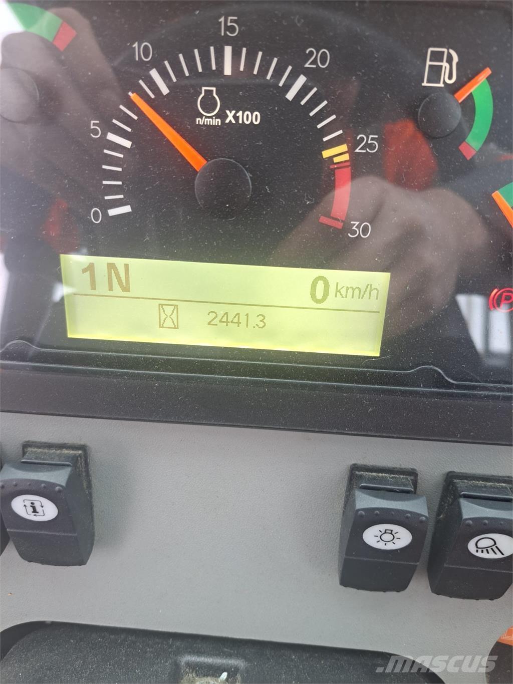 CAT 950GC Колесни товарачи