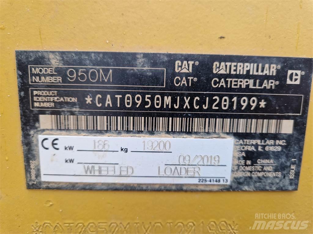CAT 950M Колесни товарачи