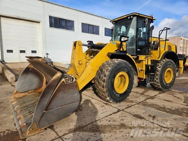 CAT 950M Колесни товарачи