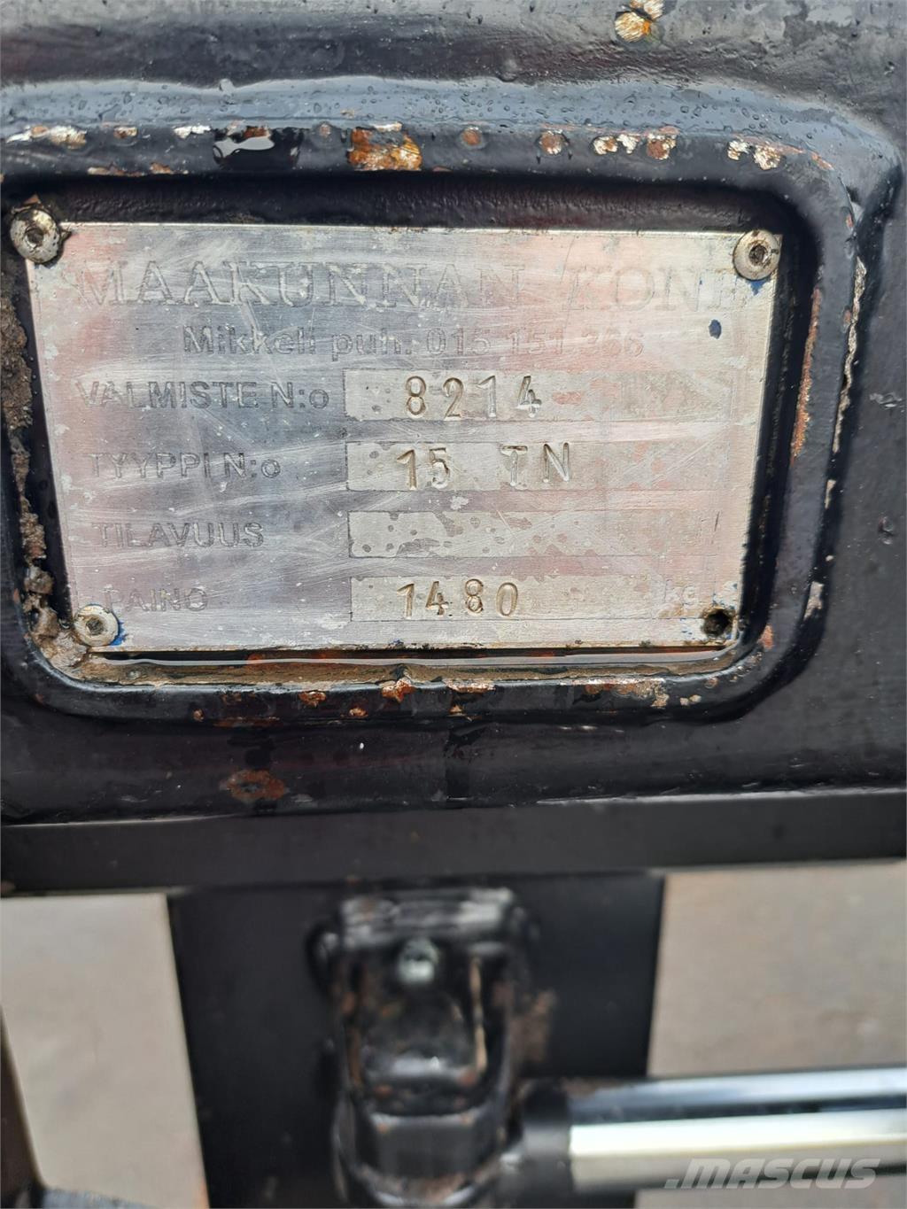 CAT 950M Колесни товарачи