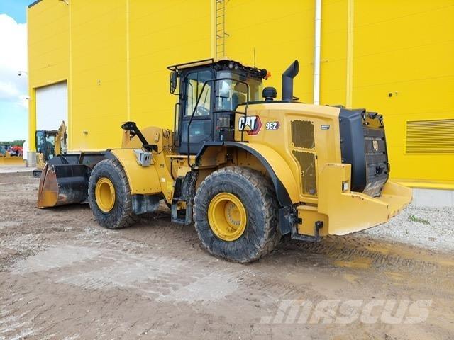 CAT 962 Колесни товарачи