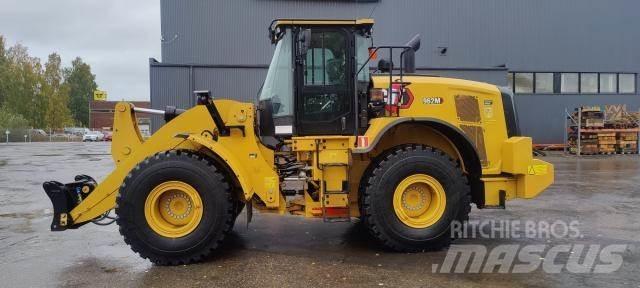 CAT 962M Колесни товарачи