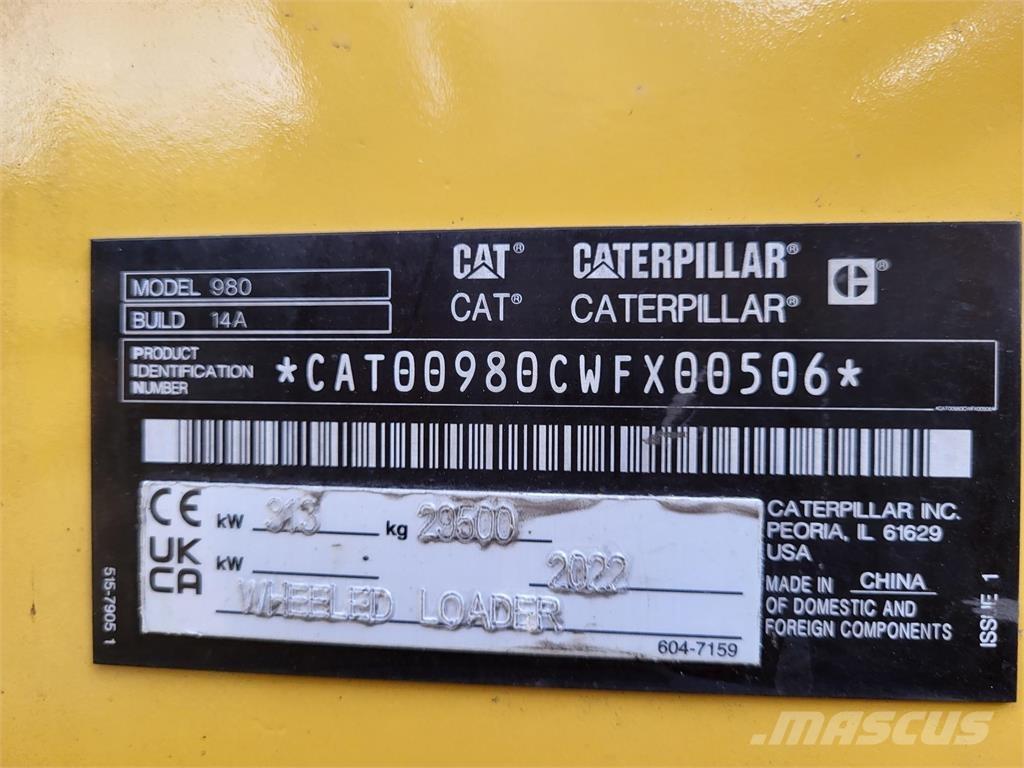CAT 980 Колесни товарачи