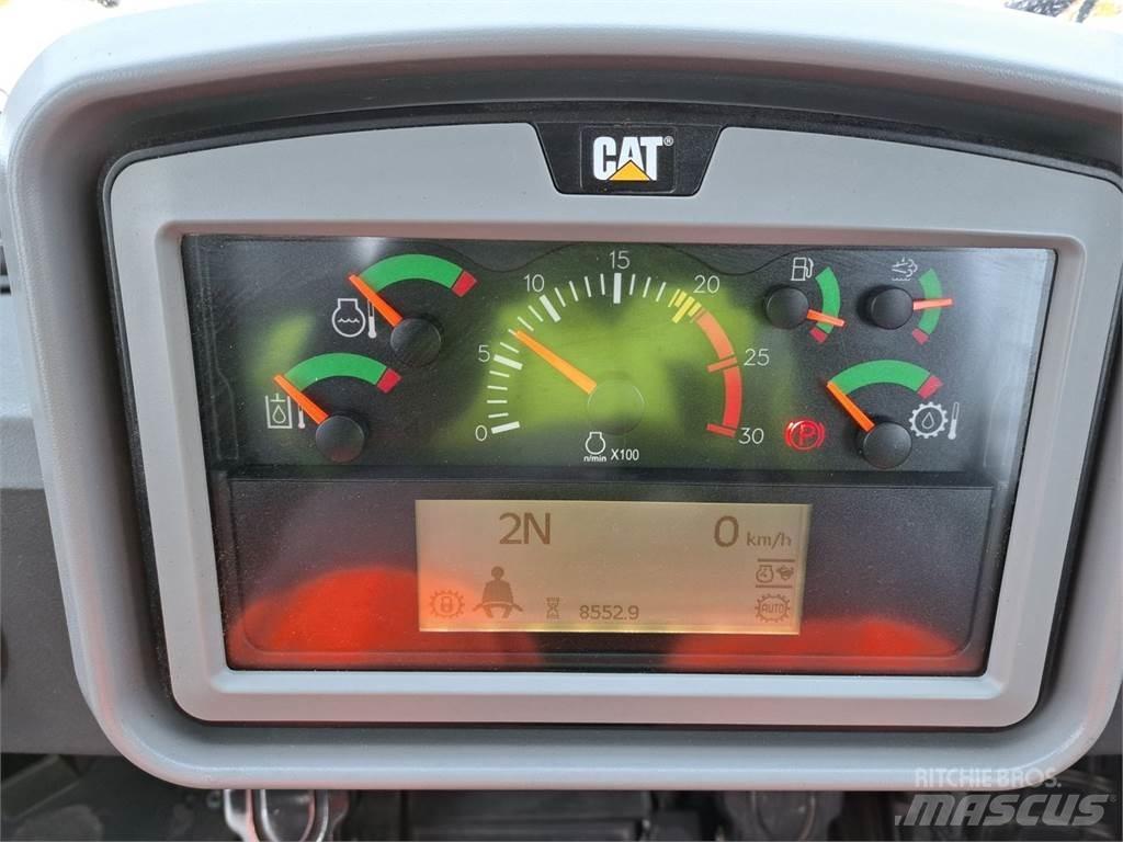 CAT 988K Колесни товарачи