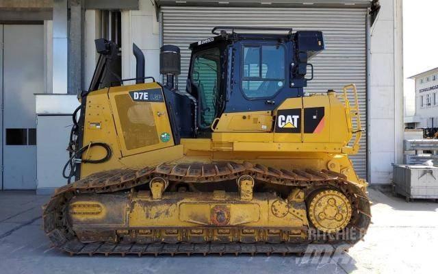 CAT D7E LGP Верижни булдозери
