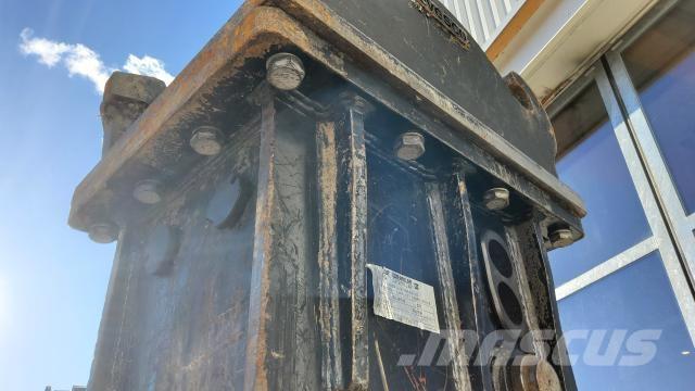 CAT H120GCS Чукове/Раздробители
