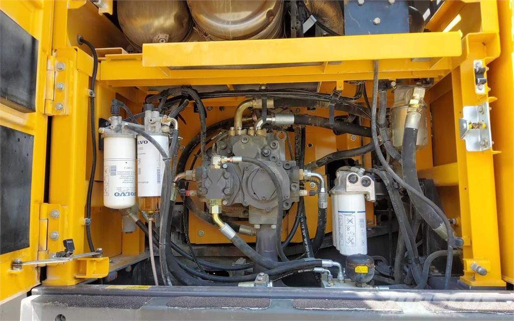 Volvo EC 480 EL Верижен екскаватор