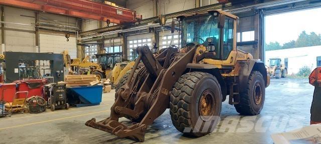 Volvo L120F Колесни товарачи