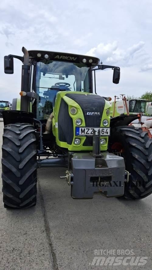 CLAAS Arion 640 Трактори