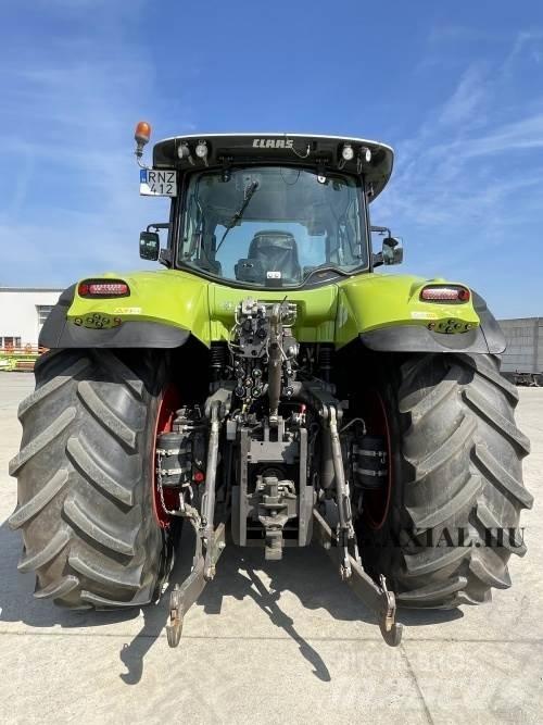 CLAAS Axion 850 Трактори