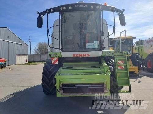 CLAAS Lexion 670 Комбайни