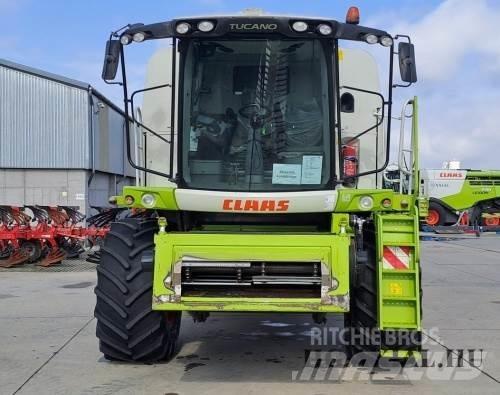 CLAAS Tucano 440 Комбайни