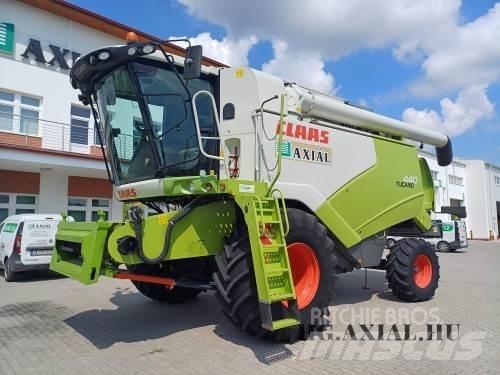 CLAAS Tucano 440 Комбайни