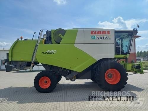 CLAAS Tucano 440 Комбайни