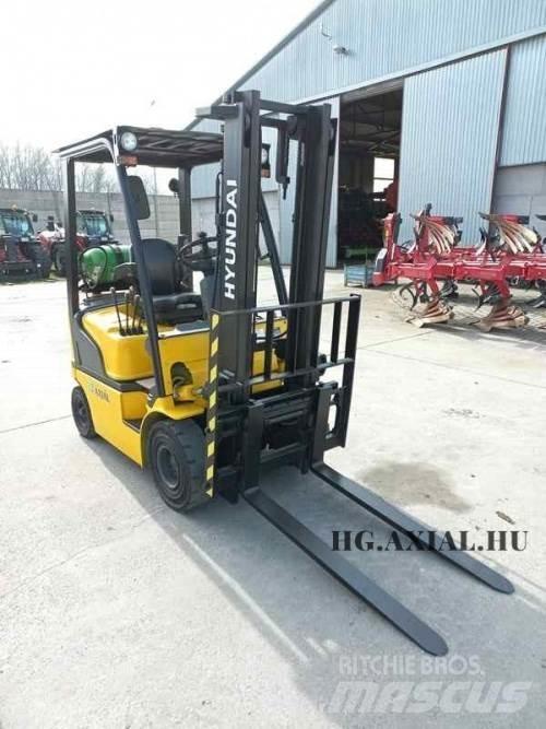 Hyundai 15L-7M Селскостопанство - Други