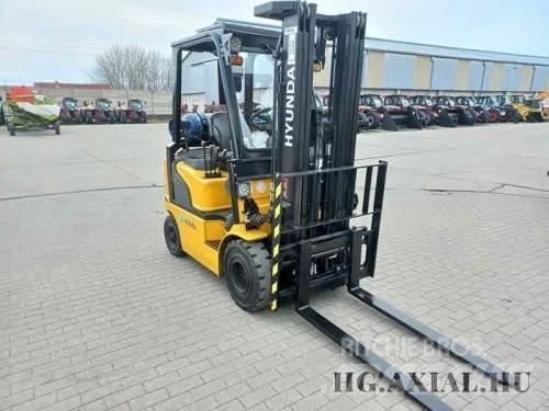 Hyundai 18L-7M Селскостопанство - Други