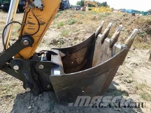 Hyundai HX160 L Верижен екскаватор