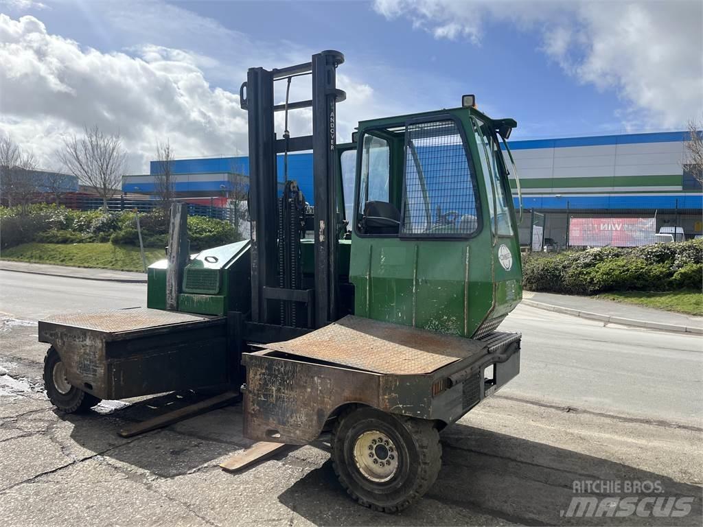 Combilift C5000SL Страничен товарач