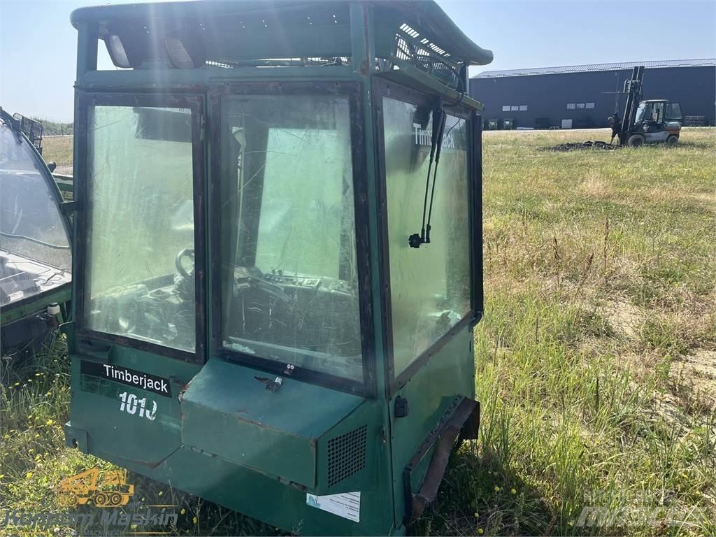 Timberjack 1010 Кабина