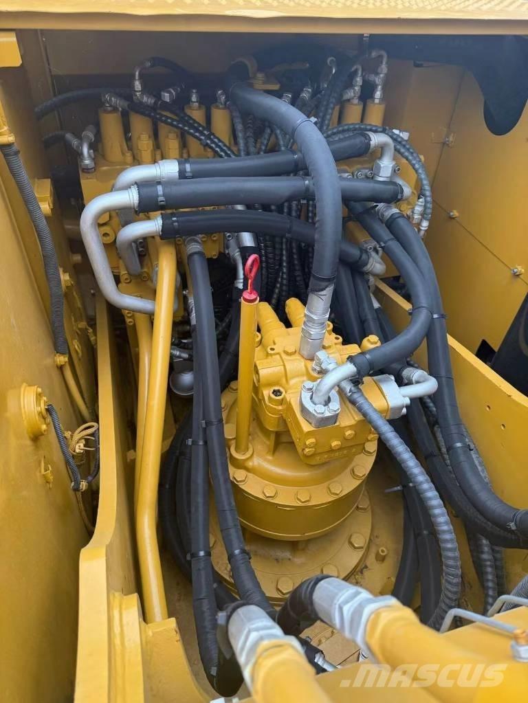 CAT 320 D Верижен екскаватор