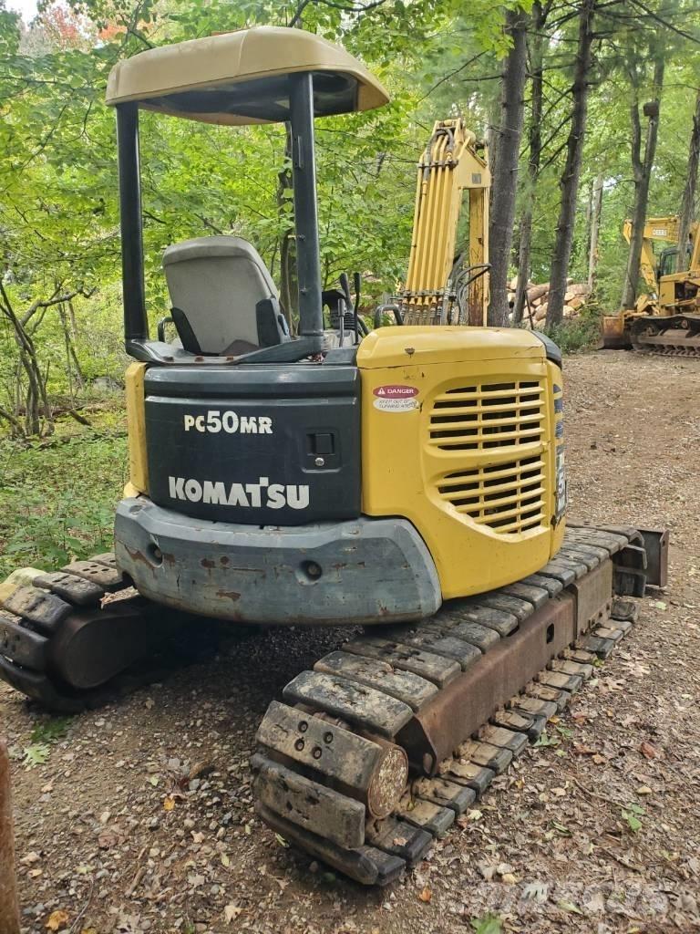 Komatsu PC50MR-2 Мини екскаватори < 7 т