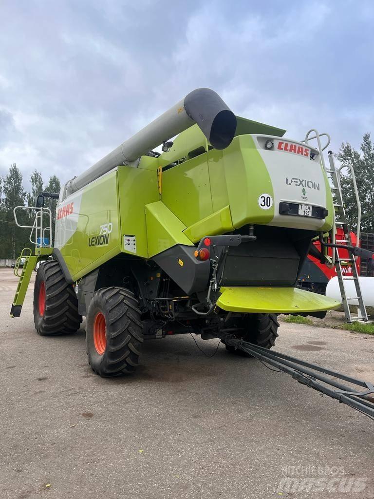 CLAAS Lexion 750 Комбайни