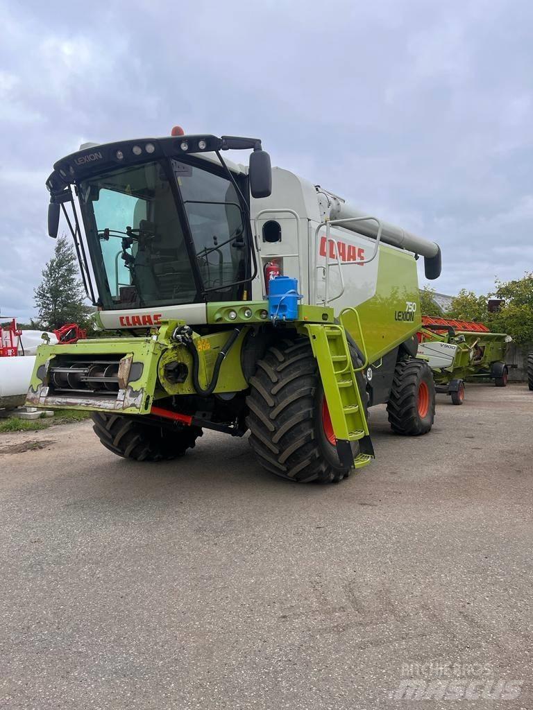 CLAAS Lexion 750 Комбайни