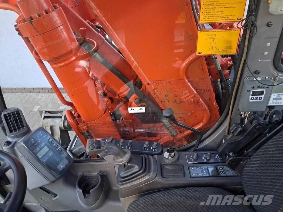 Hitachi ZX 130 W Колесни екскаватори