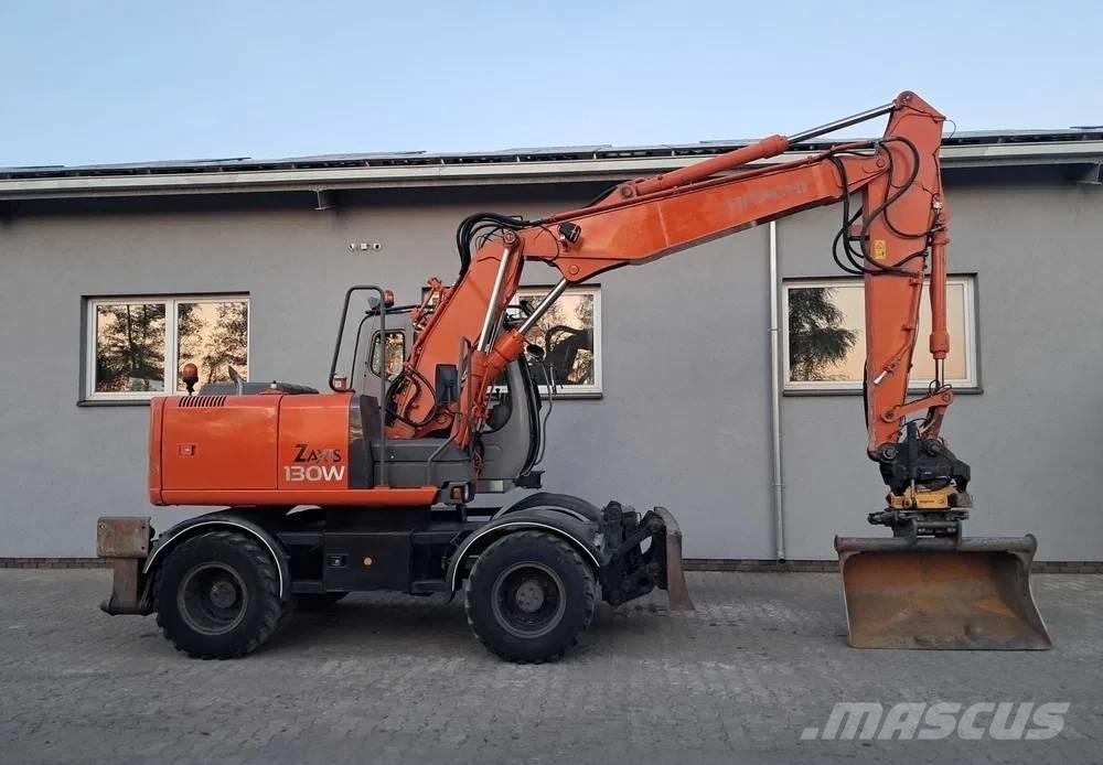 Hitachi ZX 130 W Колесни екскаватори