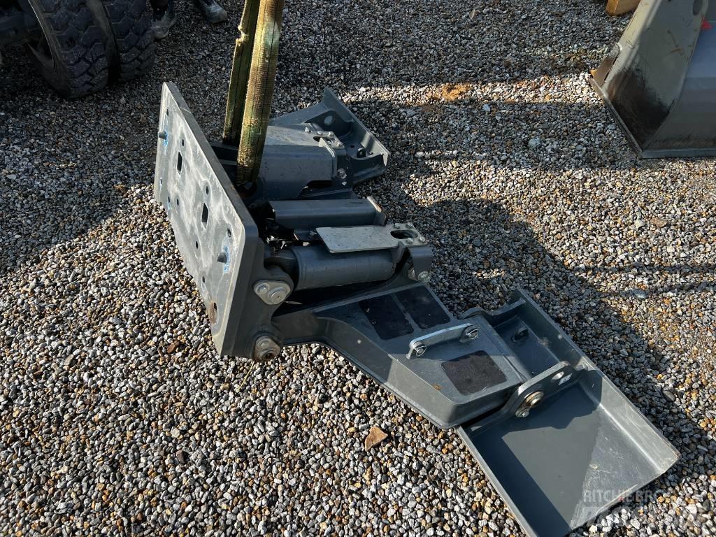 Wacker Neuson EW 65 Шаси