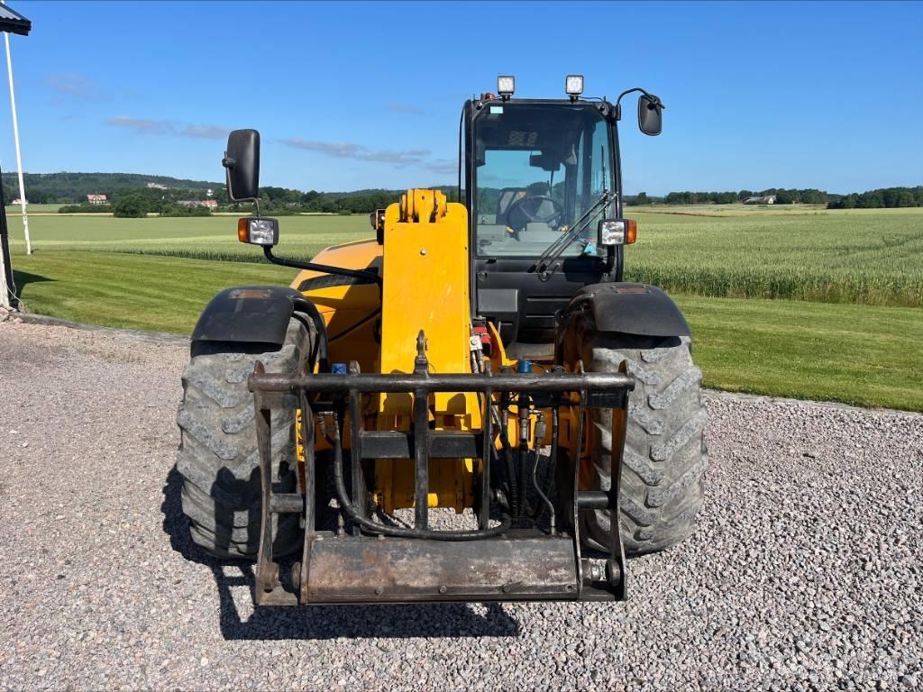 JCB SLP 530 Многофункционални товарачи