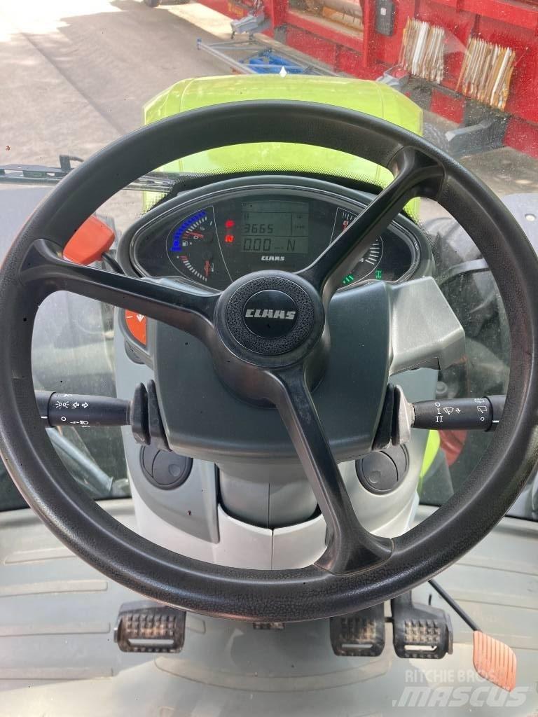 CLAAS Axion 960 Трактори